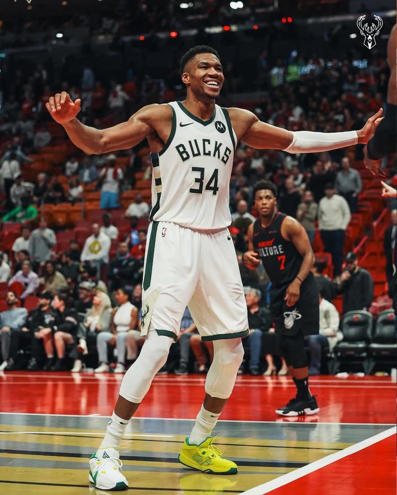 NCAA中国双子星遇冷！王俊杰首次0分，赵维伦未出场（NCAA中国双子星受挫：王俊杰首次0分，赵维伦未出战）