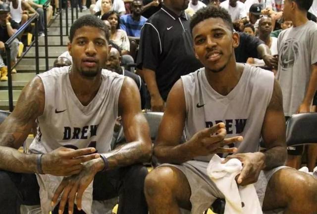 卡佩罗：那不勒斯问题更多在心理层面，踢欧战需要绝对的自信（卡佩罗：那不勒斯的症结在心理，征战欧战须有绝对自信）