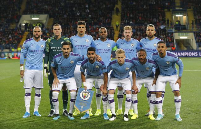 仲豆豆扎根西部足球热土（仲豆豆深耕西部足球沃土）