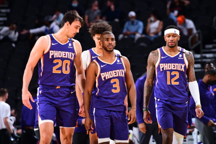 足球报：海牛资金有困难，但追加奖金第一时间就发到球队手中（足球报：海牛资金紧张，追加奖金已立刻发放到队里）