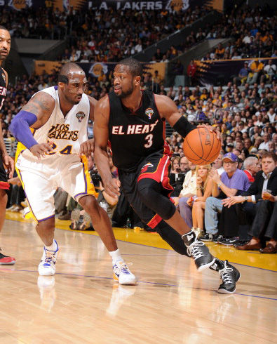 官方：切尔西签下18岁前锋杰西-德里，签约至2029年（官宣：18岁前锋杰西-德里加盟切尔西，合同至2029年）